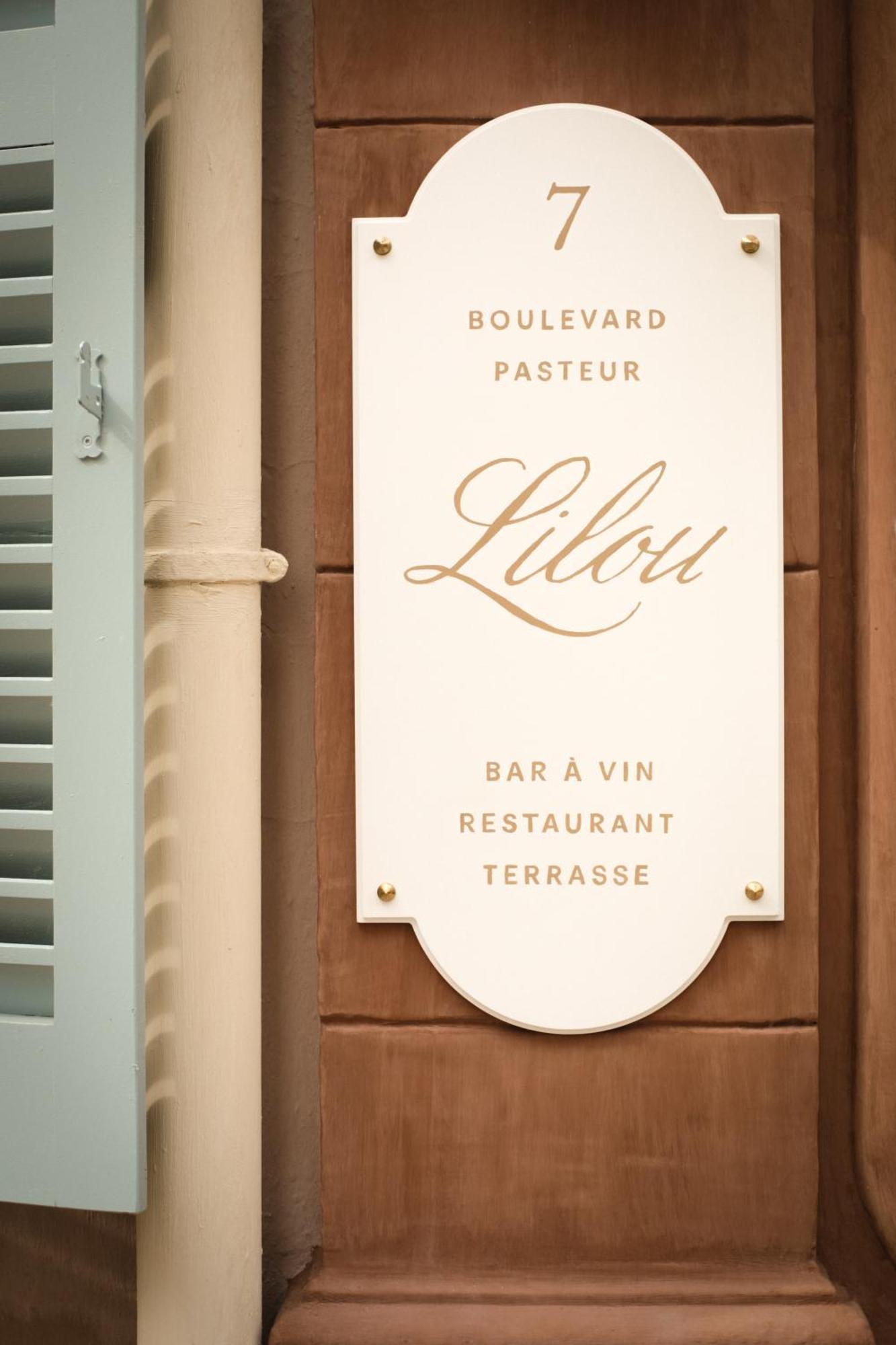 Lilou Hotel Hyeres Bagian luar foto